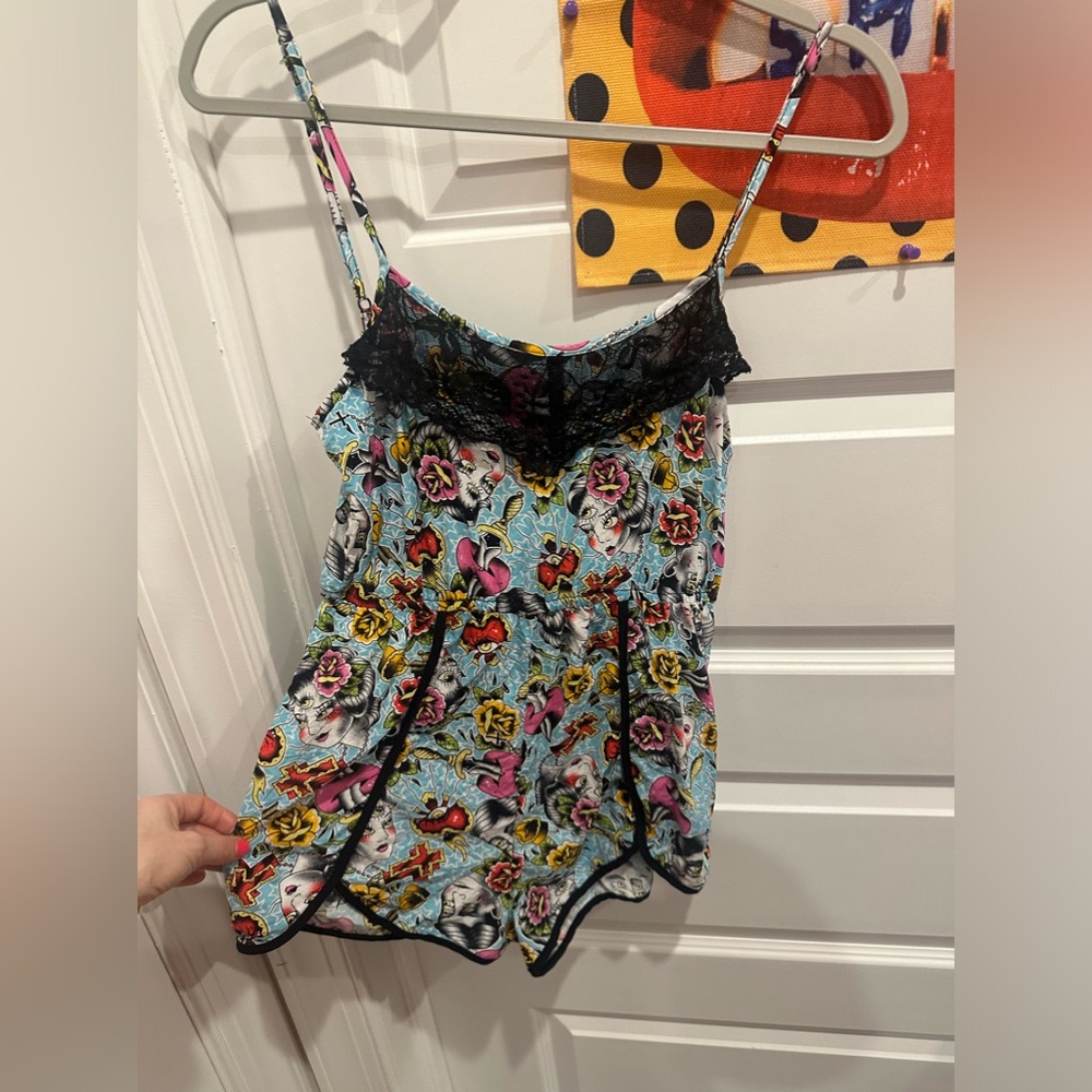 Iron Fist star crossed romper ( size small ) - Picture 17 of 17